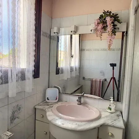 別荘 Maison Calme Avec Jardin, Veranda, Proche Plage Et Commerces - Fr-1-361-145