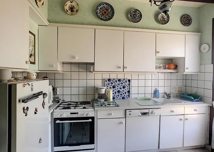 Maison Calme Avec Jardin, Veranda, Proche Plage Et Commerces - Fr-1-361-145 *