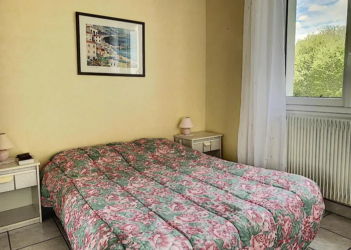 Vakantiehuis Maison Calme Avec Jardin, Veranda, Proche Plage Et Commerces - Fr-1-361-145 *